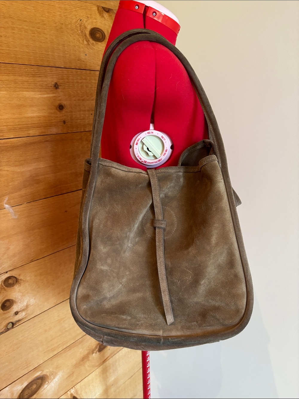 Women's Suede Shoulder Tote in Brown - Casual Everyday Carry